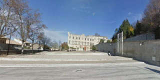 Der Platz vor dem Paläst der Päpste in Avignon, Frankreich
