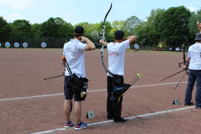 Recurveschütze Tobias Ulm auf der Kreismeisterschaft in Leverkusen Reihndorf 2015