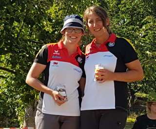 Daniela mit ihrer Kaderkollegin Bianca Speicher, die Zweite wurde Daniela mit ihrer Kaderkollegin Bianca Speicher, die Zweite wurde