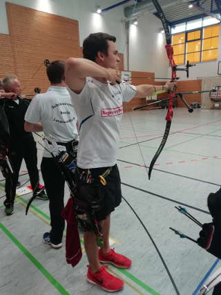 Jakob Hetz auf der Gaumeisterschaft in Stegaurach Jakob Hetz auf der Gaumeisterschaft in Stegaurach