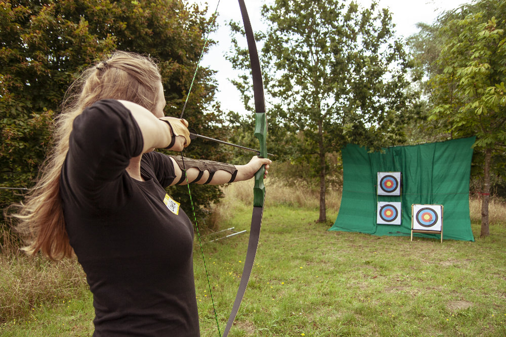 Bogenschießen mit Jackalope Archery im Camp Breakout