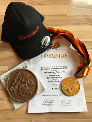 576 Ringe, Gold und eine leckere Gewinner-Schokolade - unseren Glückwunsch zum deutschen Meister!