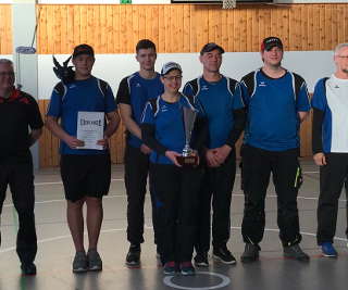 Domenic und sein Team konnten sich den ersten Platz der Bayernliga sichern